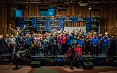 2 spectacole de teatru interactiv, sute de copii prezenți și tot atâtea zâmbete la reprezentațiile „Copilăria marilor muzicieni” din Cluj